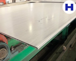 Stainless steel plate